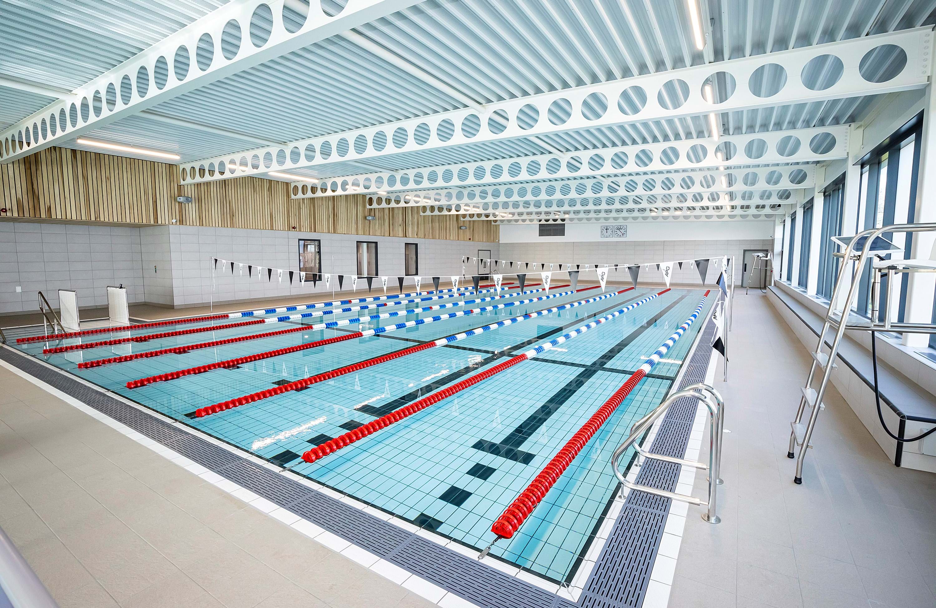 Bulmershe Leisure Centre pool